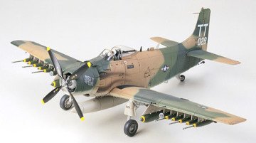 1/48 A-1J Skyraider U.S. Air Force