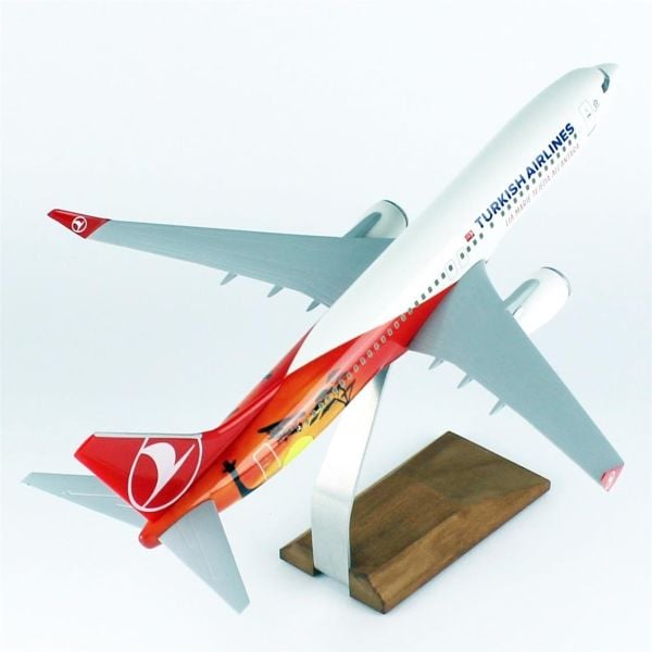 THY042 1/100 Ölçek, THY Nairobi B737-800 Yolcu Uçağı, Sergilemeye Hazır Ahşap Standlı Model