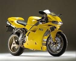 DUCATİ 748