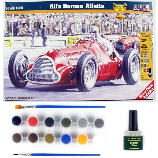 Mistercraft D222ST 1/24 Ölçek, Alfa Romeo Alfetta Yarış Arabası, Plastik Model kiti