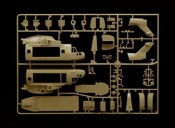 1/72 Agusta Westland AW101 ''''Skyfall''''''