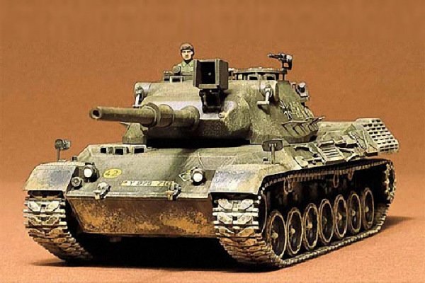 1/35 B. Alman Leopar Tank