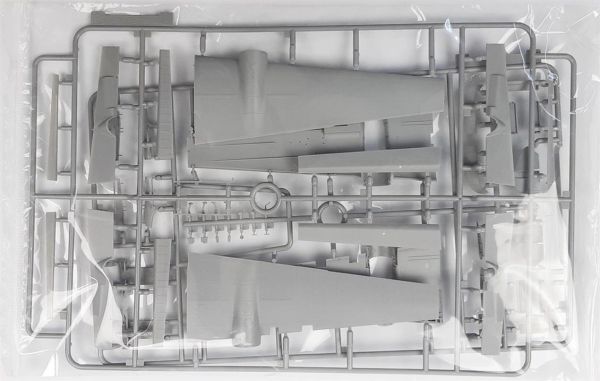 CyberHobby 5556 1/48 Ölçek, Bf110D-1/R1 (Dackelbauch) Savaş Uçağı Plastik Model Kiti