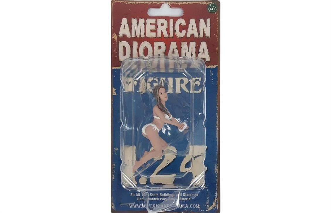 American Diorama AD76363 1/24 Ölçek, Araba Yıkayan Bikinili Kız (Jenny) Sergilemeye Hazır Plastik Figürü