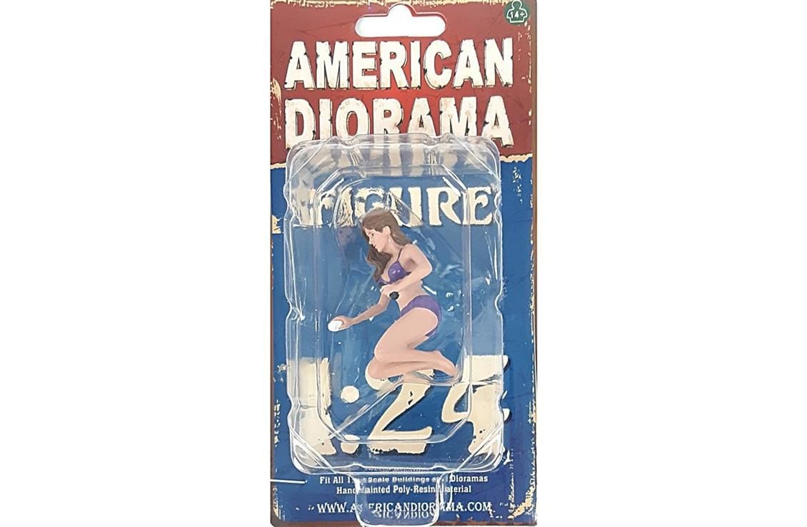 American Diorama AD76365 1/24 Ölçek, Araba Yıkayan Bikinili Kız (Alisa) Sergilemeye Hazır Plastik Figürü