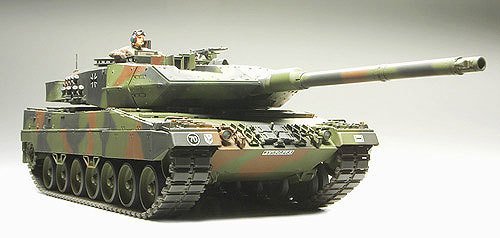 1/35 Leopard 2 A6 Main Battle Tank