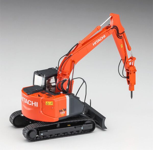 Hasegawa 66109 1/35 Ölçek, Hitachi Construction Machinery Excavator Zaxis 135US Hydraulic Breaker, Plastik Model Kiti