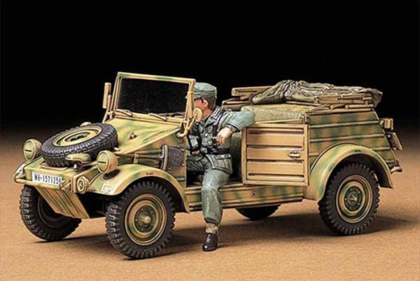 1/35 German Kübelwagen Type 82