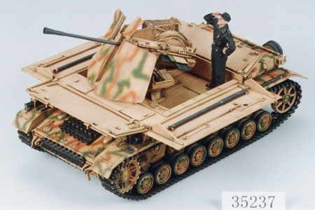 1/35 G-self Propelled Möbelwagen