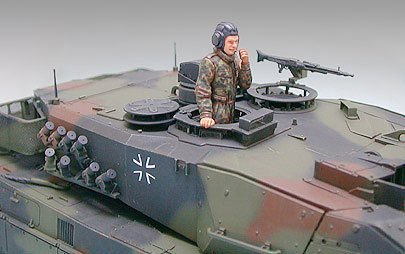 1/35 Leopard 2 A5 Main Battle Tank