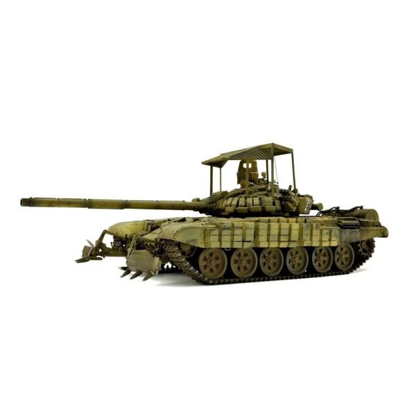 Trumpeter 09609 1/35 Ölçek, Rus T-72B1 Ana Muharebe Tankı ve KTM-6 Izgara Zırhlı, Plastik Model Kiti