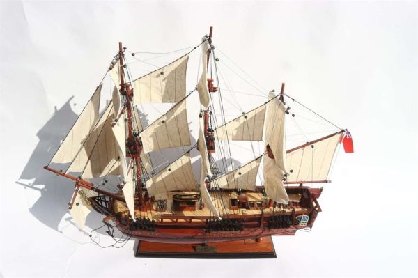 Gianhien Ts0020W60 Hms Bounty Ahşap Hazır Yelkenli Savaş Gemisi Maketi