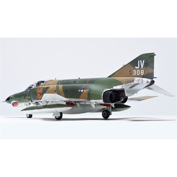 SWS 48-10 1/48 Ölçek, F-4E Early Phantom II Savaş Uçağı, Plastik Model kiti