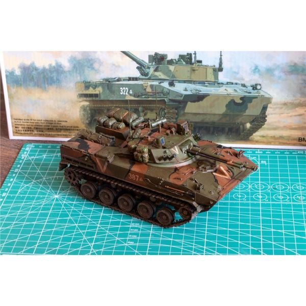 Trumpeter 09582 1/35 Ölçek, Rus BMD-4M Paletli Piyade Savaş Aracı, Plastik Model Kiti