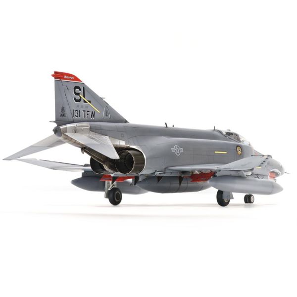 SWS 48-15 1/48 Ölçek, F-4E Late Phantom II Savaş Uçağı, Plastik Model kiti