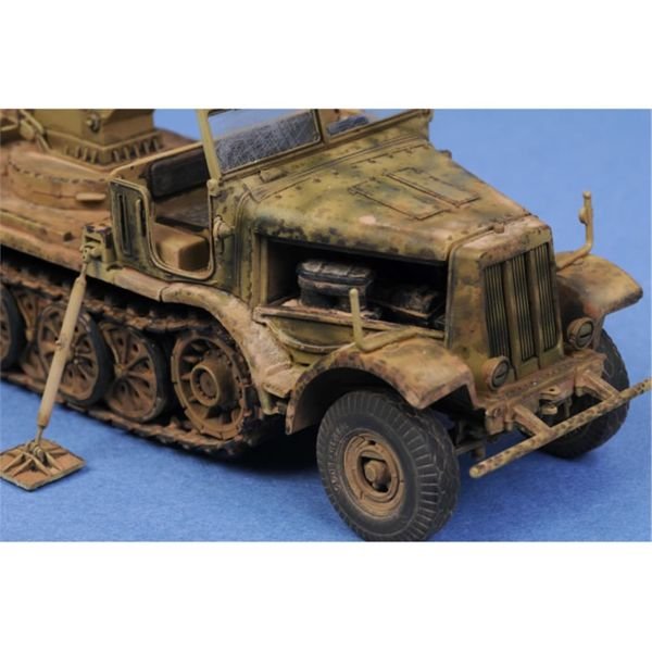 Trumpeter 07251 1/72 Ölçek, Yarı Paletli Döner Vinç 6t ,18t (Sd.kfz.9/1), Plastik Model Kiti