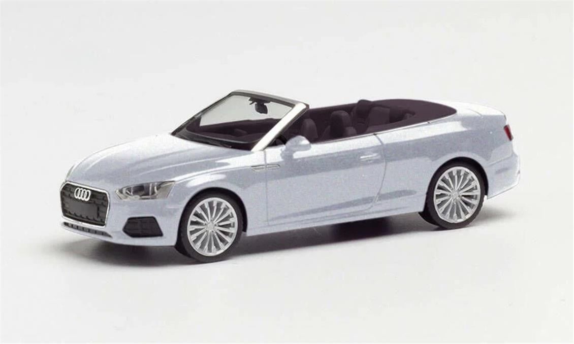 Herpa 038768-002 1/87 Ölçek, Audi A5 Cabrio, Metalik Gümüş, Sergilemeye Hazır Model Araç