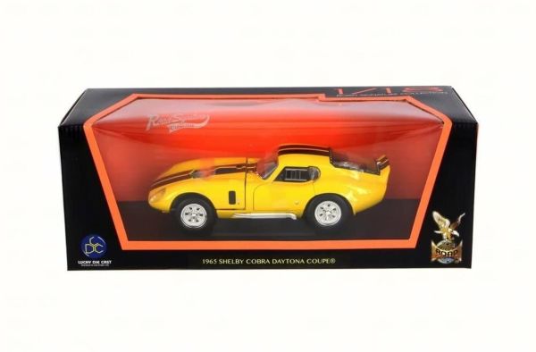 Road Signature 92408 1/18 Ölçek, 1965 Shelby Cobra Daytone Coupe, Yellow, Sergilemeye Hazır Metal Araba Modeli