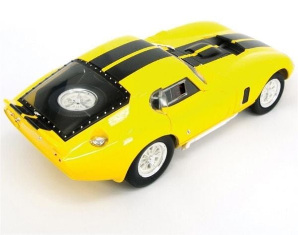 Road Signature 92408 1/18 Ölçek, 1965 Shelby Cobra Daytone Coupe, Yellow, Sergilemeye Hazır Metal Araba Modeli