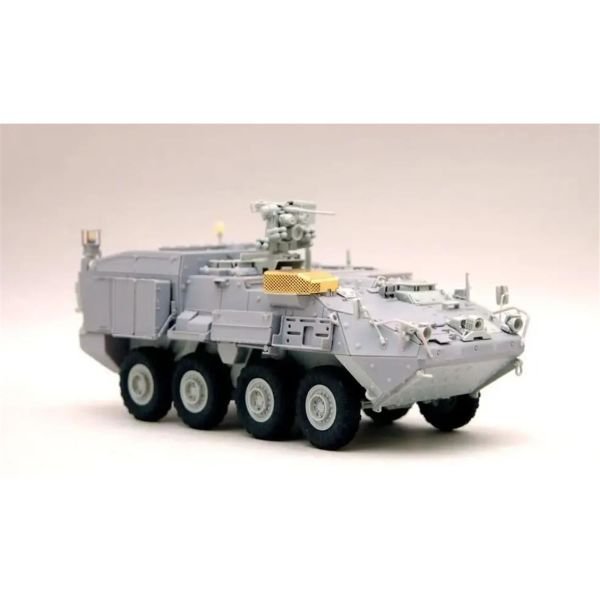 Trumpeter 01559 1/35 Ölçek, M1133 Stryker (MEV) Zırhlı Tıbbi Tahliye Aracı, Plastik Model Kiti