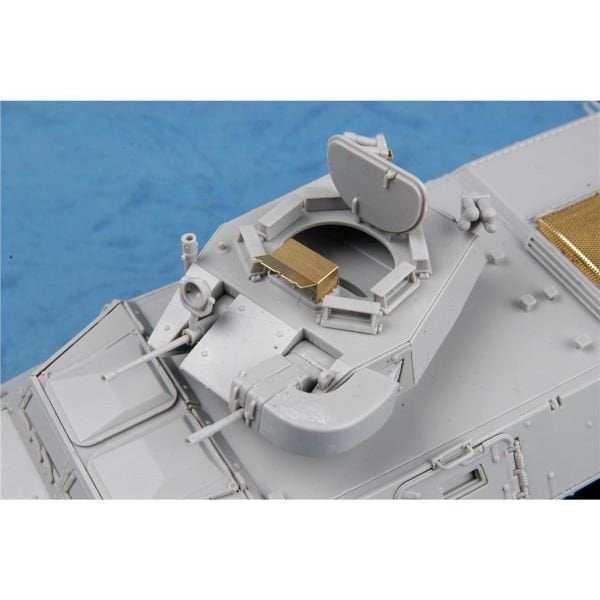 Trumpeter 01541 1/35 Ölçek, M1117 Guardian (ASV) Zırhlı Güvenlik Aracı, Plastik Model Kiti