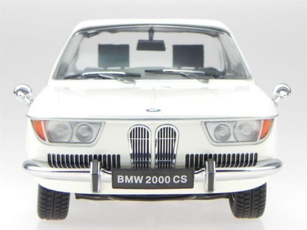 KKscale 180121 1/18 Ölçek, 1965 Bmw 2000 CS, Krem, Sergilemeye Hazır Metal Araba Modeli