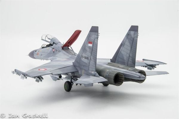 HobbyBoss 81714 1/48 Ölçek, Su-30MKK Flanker G Savaş Uçağı, Plastik Model kiti