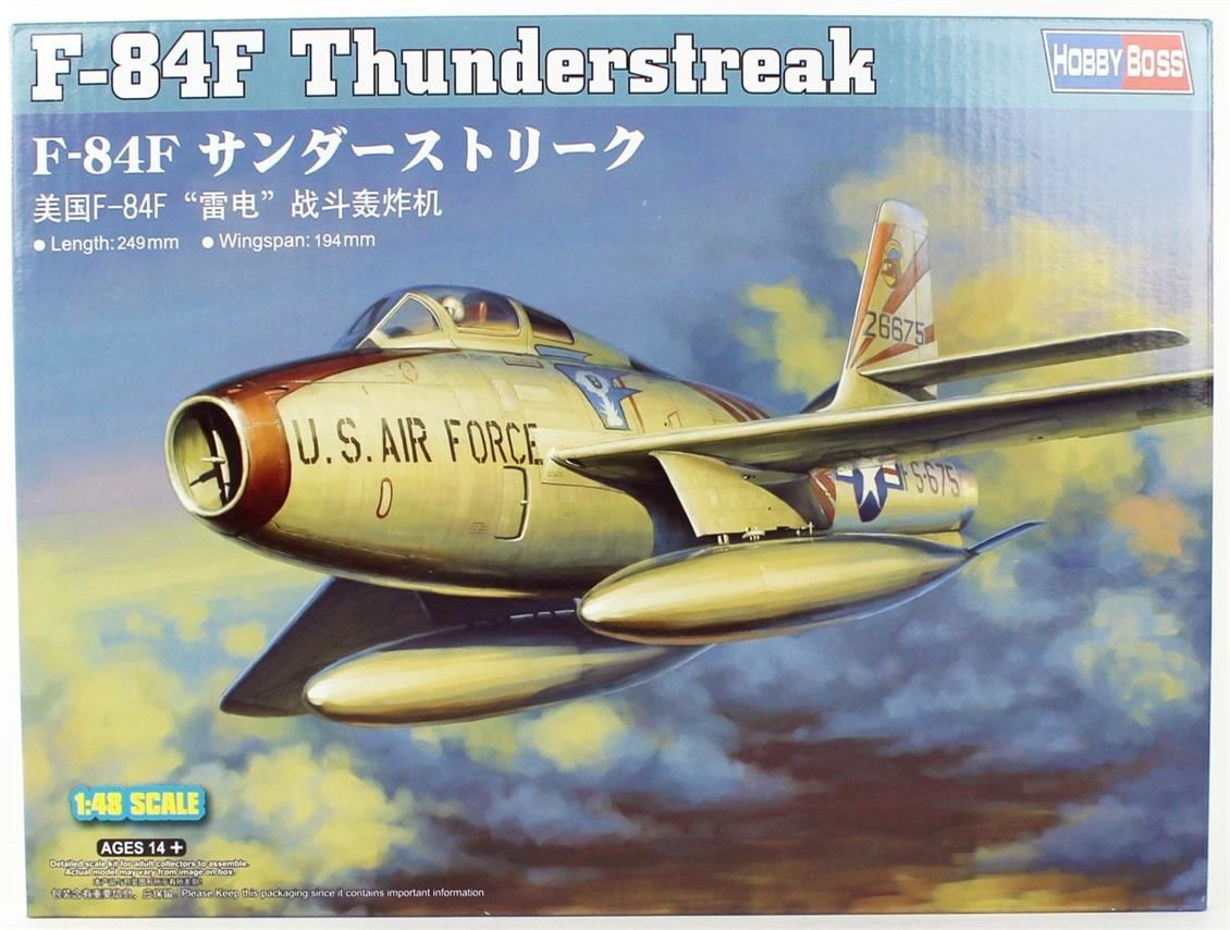 HobbyBoss 81726 1/48 Ölçek, F-84F Thunderstreak Savaş Uçağı, Plastik Model kiti