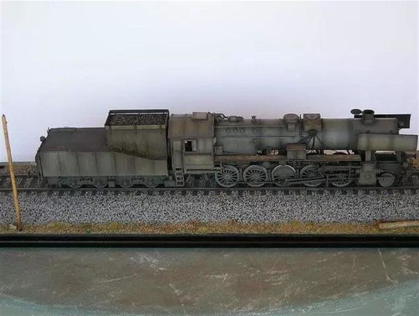 HobbyBoss 82901 1/72 Ölçek, Alman Savaş Lokomotifi BR-52, Plastik Model kiti