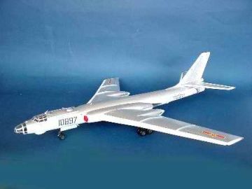 1/72 Tu-16K-26 Badger G / Chinese H-6